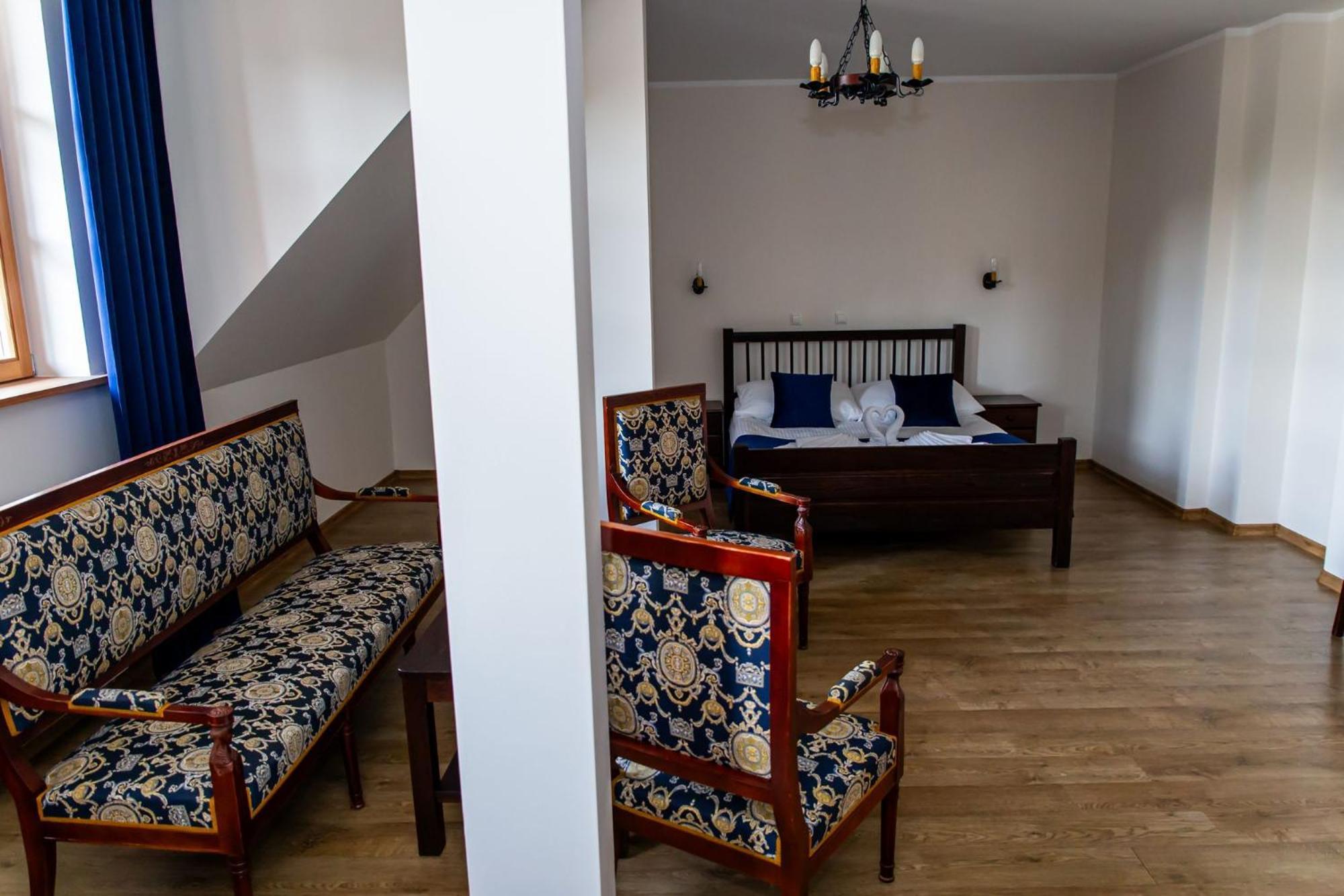 Nova.Galicja Hotel Nowy Sącz Eksteriør billede