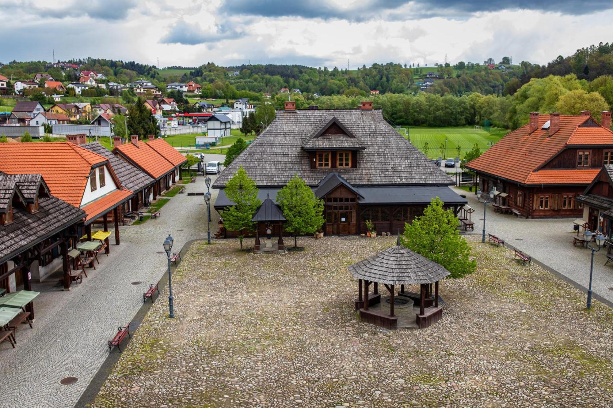 Nova.Galicja Hotel Nowy Sącz Eksteriør billede