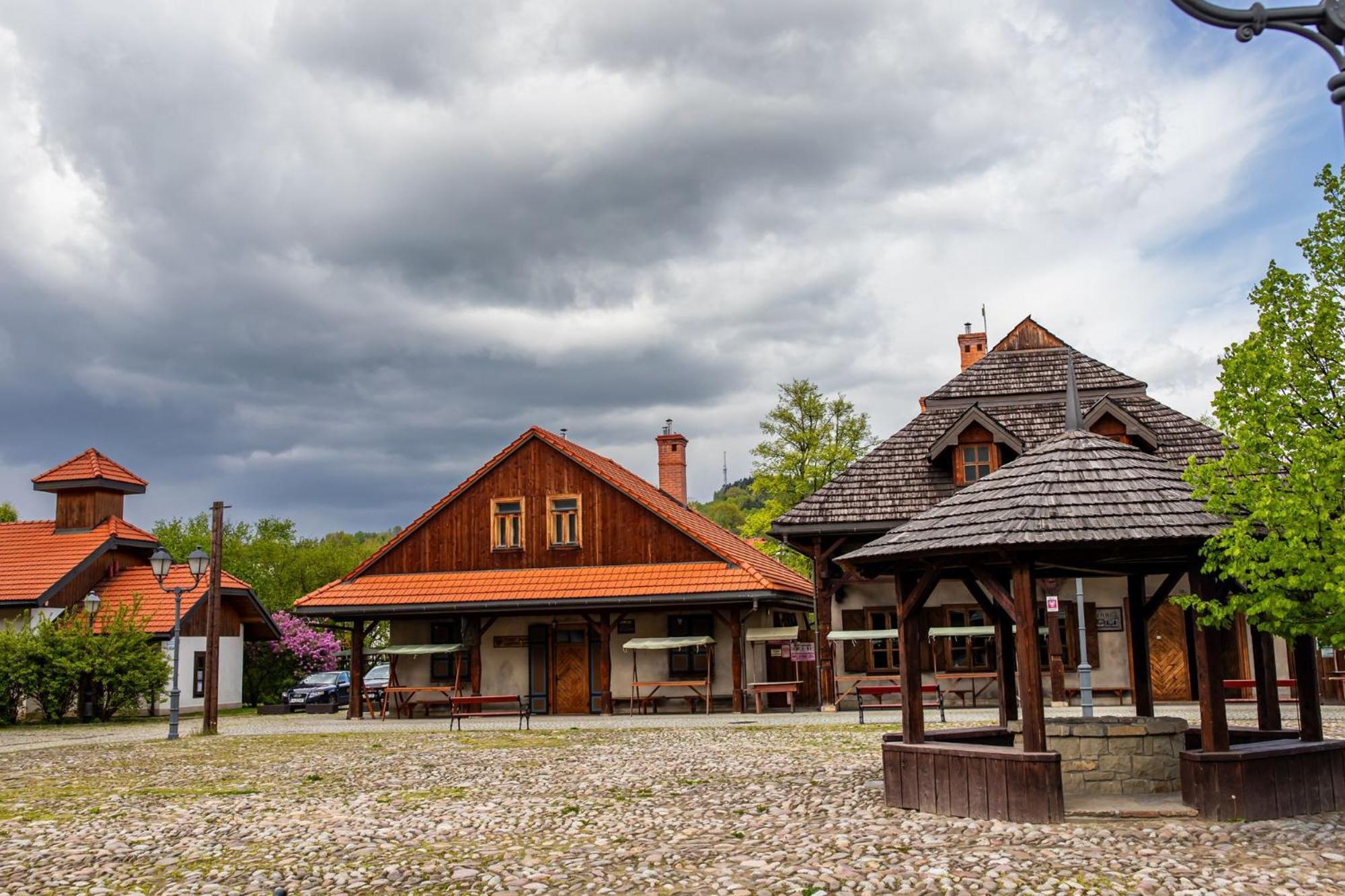 Nova.Galicja Hotel Nowy Sącz Eksteriør billede